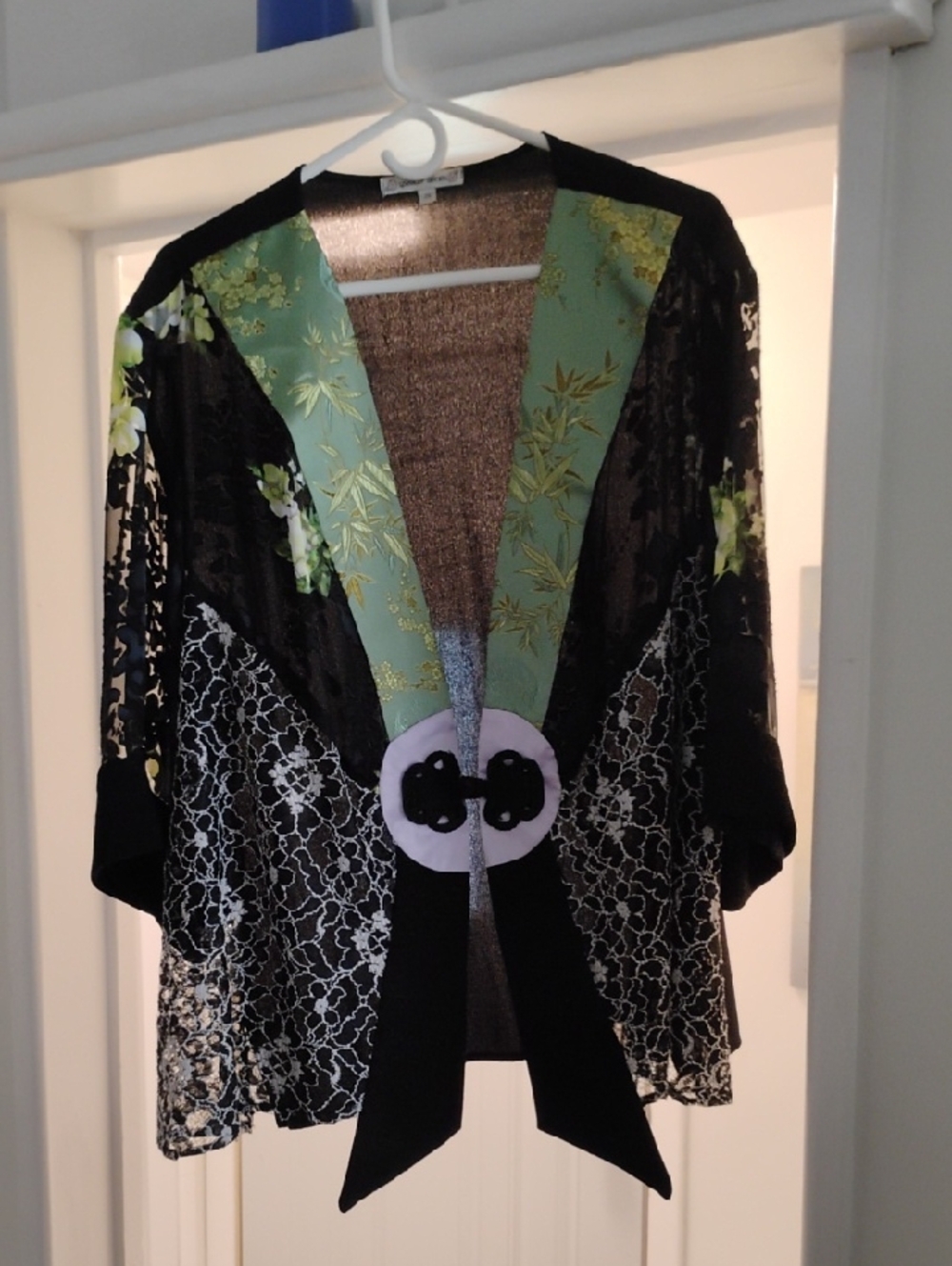 Boho Green & Black Lace Kimono Blouse